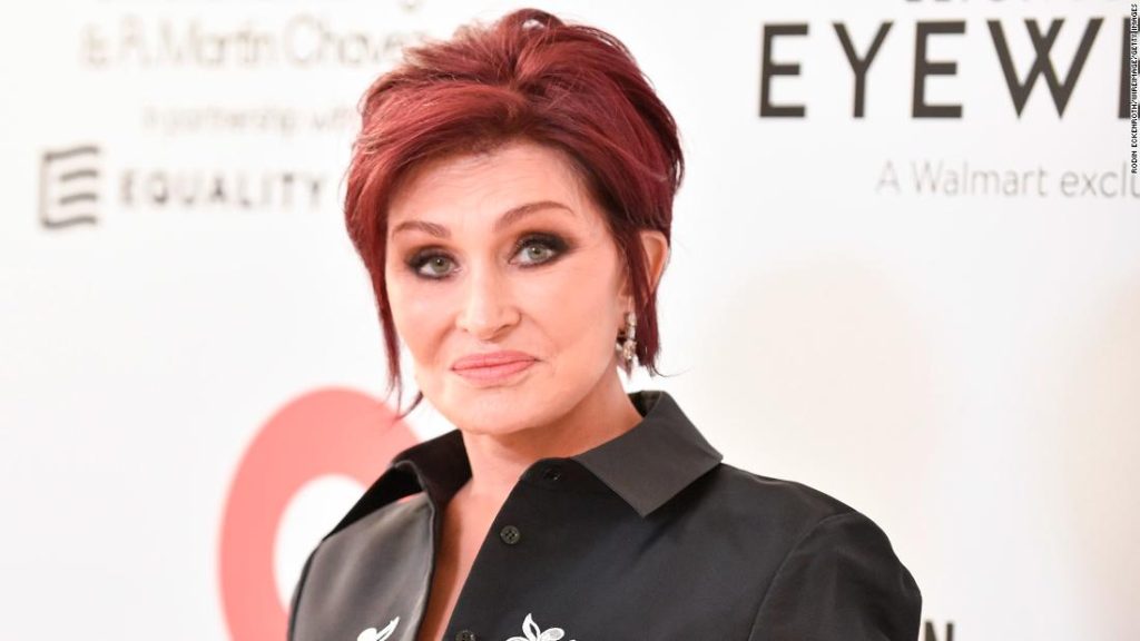 Sharon Osbourne ‘korkunç’ bir yüz germe hakkında konuşuyor