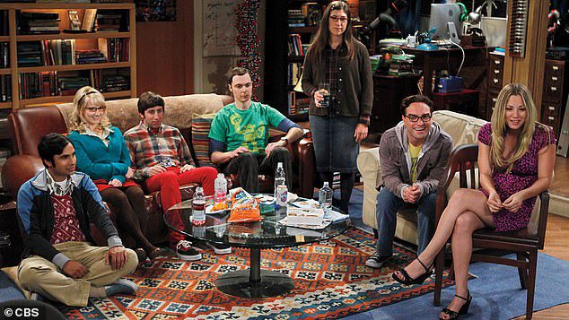 Taktik işe yaradı: CBS'nin The Big Bang Theory'sinin beş ana yıldızı, son on ikinci sezon için geri dönmek için 2018'de bölüm başına 1 milyon dolar değerinde anlaşmalar yaptı.