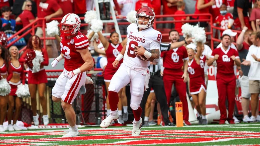 Oklahoma vs Nebraska Skoru: Canlı maç güncellemeleri, kolej futbolu skorları ve bugünün en iyi 25 NCAA etkinliği