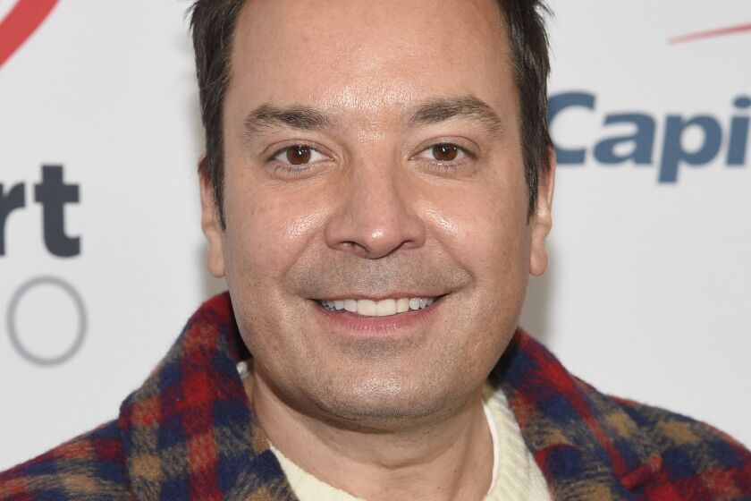 Twitter’da #RIPJimmyFallon trendlerini takip eden Elon Musk, TV sunucusuna şakalarla yanıt veriyor